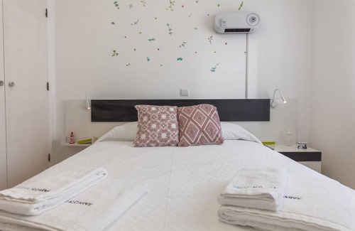 Lagos Apartamento | M - Bedroom 4 at Martin & Tomas Guesthouse