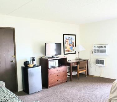 Connell Hotel | M&M Motel