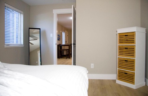 North Cowichan Apartamento | M&M's Maple Bay Mountain Guesthouse