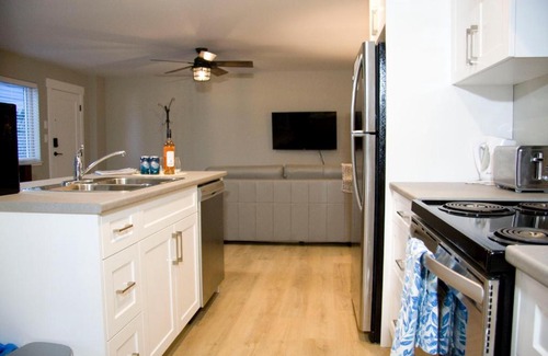 North Cowichan Apartamento | M&M's Maple Bay Mountain Guesthouse