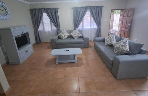 Richards Bay Apartamento | M&M Self Catering