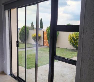 Ermelo Casa | M & N Guest House
