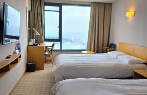 Seogwipo City Hotel | M-Stay Hotel Jeju
