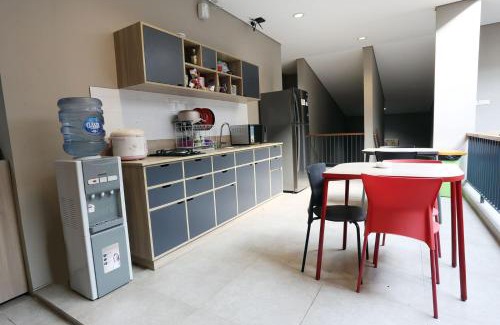 Binong Casa | M Suite