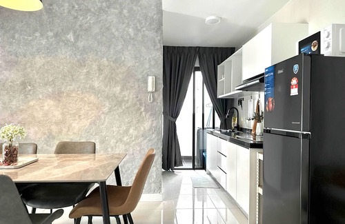 Bandar Menjalara Condominio | M Suite Menjalara Free Gym Pool