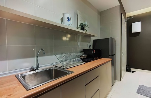 Bandar Menjalara Condominio | M Suite Menjalara Free Gym Pool
