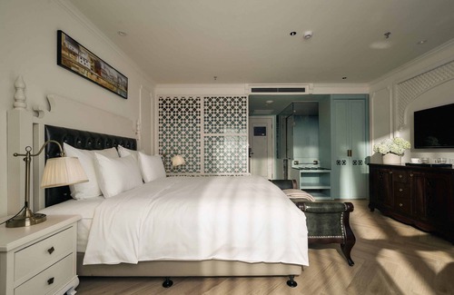 Long Bien Hotel | M Village Hotel Long Bien