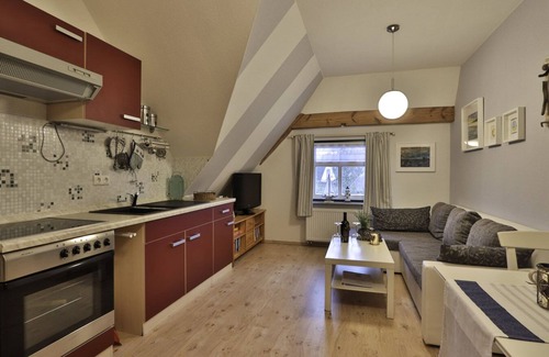 Pepelow Apartamento | M?wennest im FH Zum Reetdachhaus am Haff