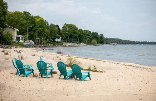Traverse City Casa | M22 & You Beach Sauna AC