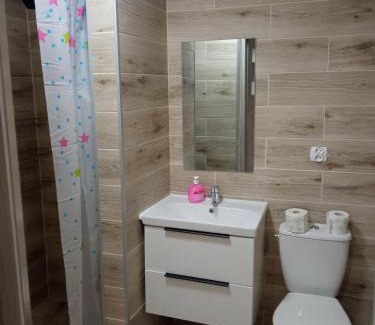 Grodzisk Mazowiecki Apartamento | M3 - Mieszkanie 6 osobowe 2 pokoje kuchnia łazienka