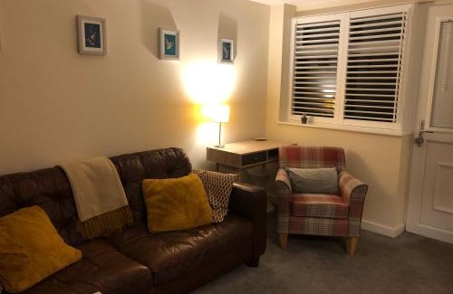Offerton Apartamento | M60 Modern Studio Appartment with free parking