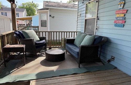 Myrtle Beach Cabaña | 2-bedroom cottage in Ocean Lakes close to Sandy Mart and Water Park!