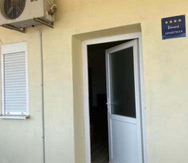 Ploce Apartamento | Mačola