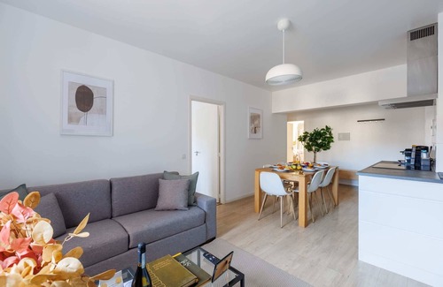 Wijk van de Squares Apartamento | MA - Charlemagne I - Dos Habitaciones Piso, Capacidad 6