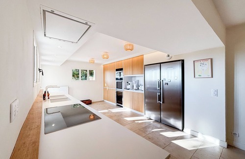 Beaumes-de-Venise Casa | Magnificent Mas provençal between Dentelles and Mont Ventoux - sleeps 16