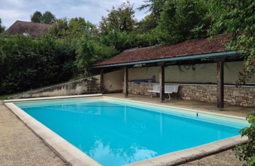 Floirac Casa | Ma maison de famille en Quercy avec piscine