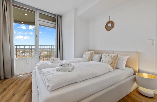 Antonsviertel Apartamento | ma suite -NEW-23Floor-FantasticView-Center