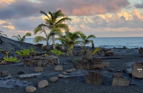 Kalapana Cama Y Desayuno | Ma'ukele Lodge