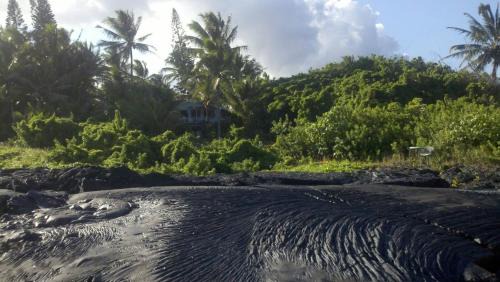 Kalapana Cama Y Desayuno | Ma'ukele Lodge