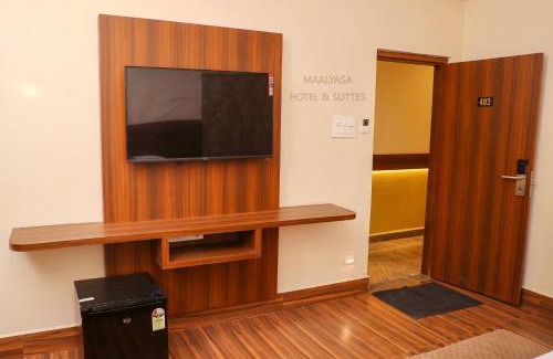 Hyderabad Hotel | Maalyasa Hotel and Suites