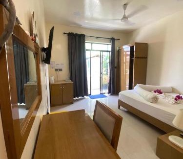 Himmafushi Casa | Maavaharu Guest House Himmafushi