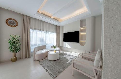 King Abdul Aziz Road Apartamento | Mabaat-Jasmine Greek Villa 4BR- 583