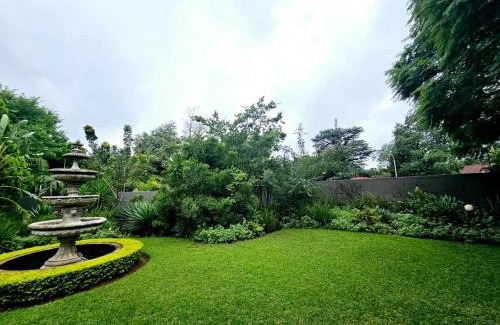 Rustenburg Casa | Mabheleni Lodge