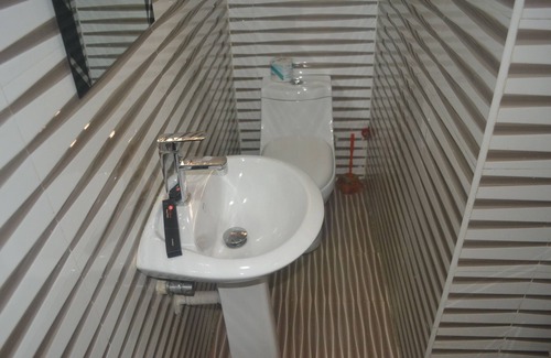 Surulere Hotel | Mac Dove Lounge & Suites ltd