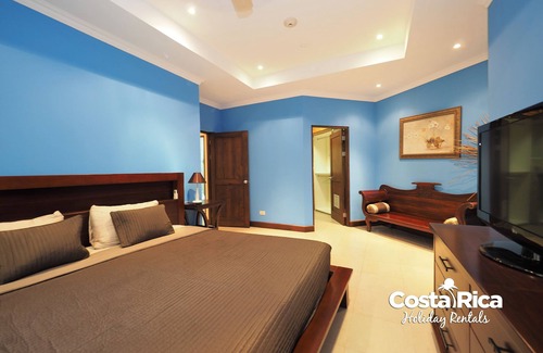 Jacó Hotel | Macaws Ocean Club