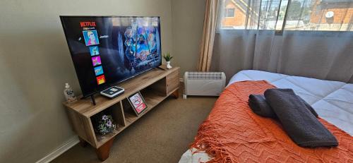 Machali Cama Y Desayuno | Machali Habitación Matrimonial con AIRE ACONDICIONADO Estacionamiento Privado
