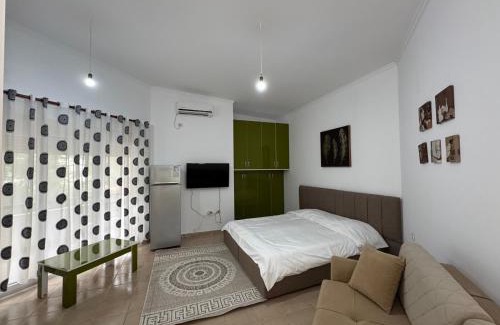 Ishem Complejo | Machiavelli Apartments Lura 1