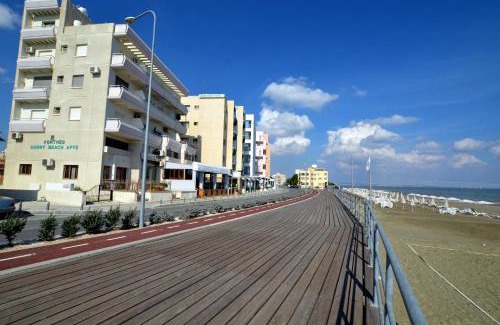 Larnaca Apartamento | Mackenzie Blu Beach Studio