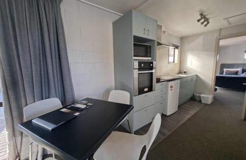 Fairlie Hotel | Mackenzie Motels