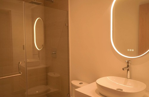 Luis Donaldo Colosio Hotel | Macondo Quinta Avenida Residences F2