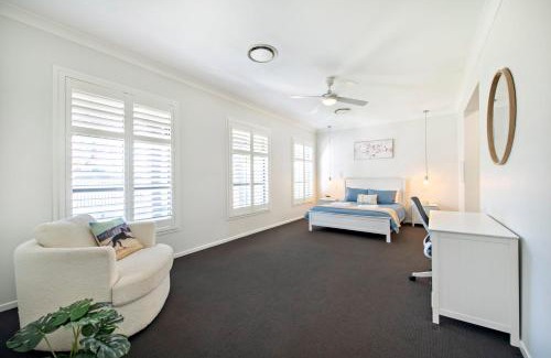Dubbo Casa | Macquarie Entertainer - Pool Retreat, Pet Friendly
