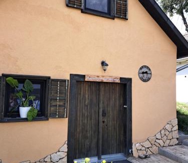 Mecseknadasd Casa | Macskajaj vendégház