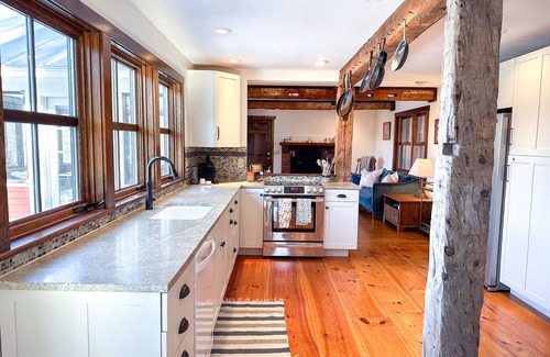 Warren Casa | Mad Mountain Meadows - Stunning Mountain Views!
