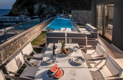 Agia Pelagia Villa | Made By The Sea Villa 1