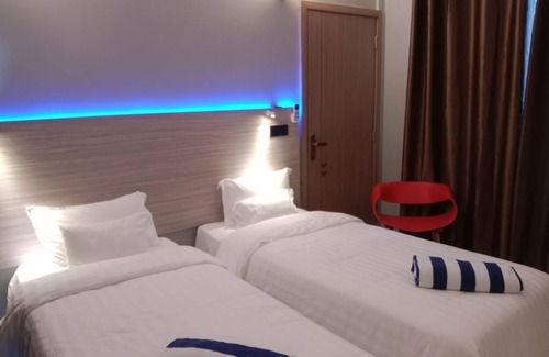 Fulidhoo Hotel | Madi Grand Maldives - Habitaciones Deluxe Dobles o Twin