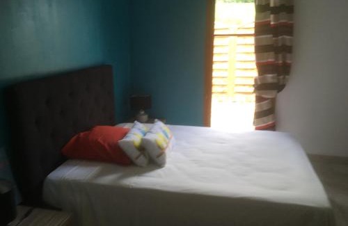 Saint-Aignan Cama Y Desayuno | Madinina'S Cube