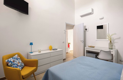 Terrasini Cama Y Desayuno | Madre Terra Airport Rooms and Suites