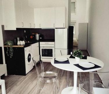 Pueblo Nuevo Apartamento | Madrid Centro Aeropuerto