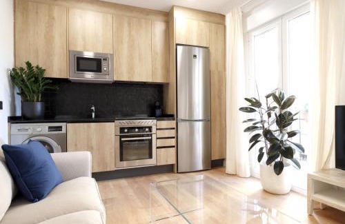 Puerta del Angel Apartamento | Madrid Río Suites