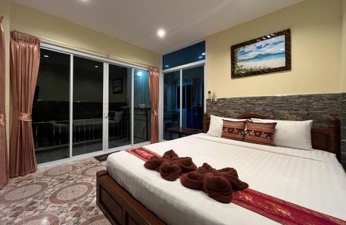 Lamai City Center Casa | Mae Somboon House