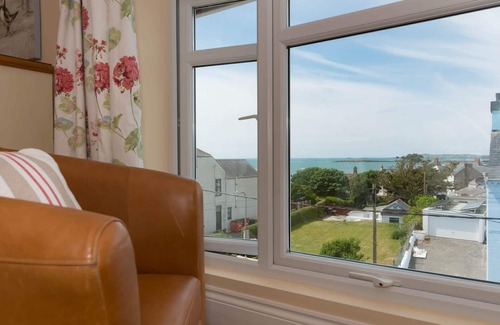 Rhosneigr Cabaña | Maelog Villa - Una hermosa casa de pueblo en el centro de Rhosneigr