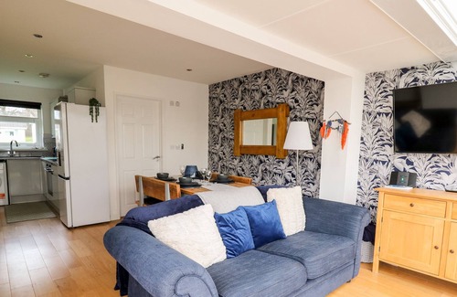 Ciliau-Aeron Cabina | MAES GLAS, pet friendly, with a garden in Ciliau Aeron