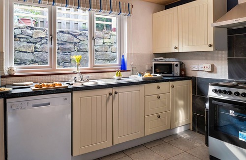 Tanygrisiau Casa | Maes Neuadd by Interhome