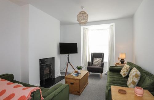 Nefyn Casa | Maes Y Ddol