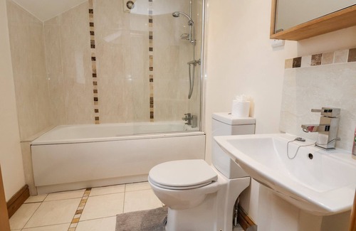 Gwaenysgor Near Prestatyn Casa | MAES YR HAF, admite mascotas, con chimenea en Prestatyn, Ref 977874