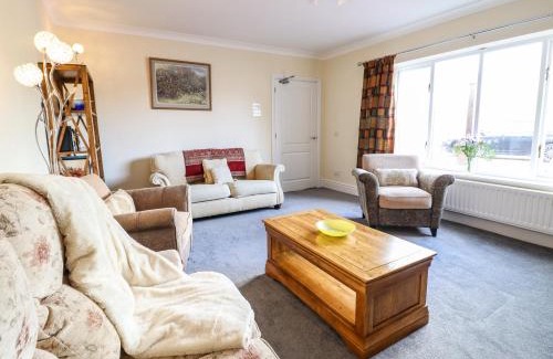 Maesbury Marsh Casa | Maesbury Manor